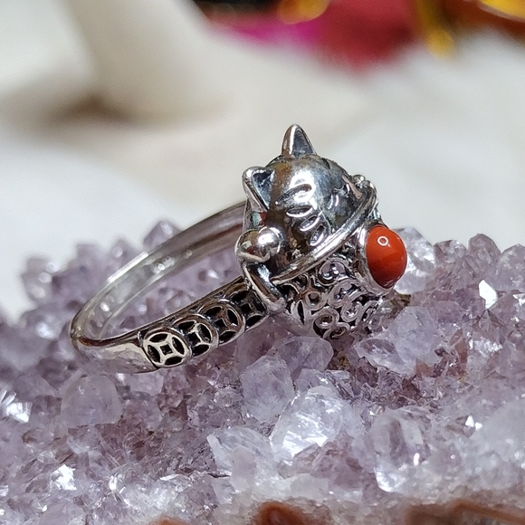 SOLD - Picture 3 of 4